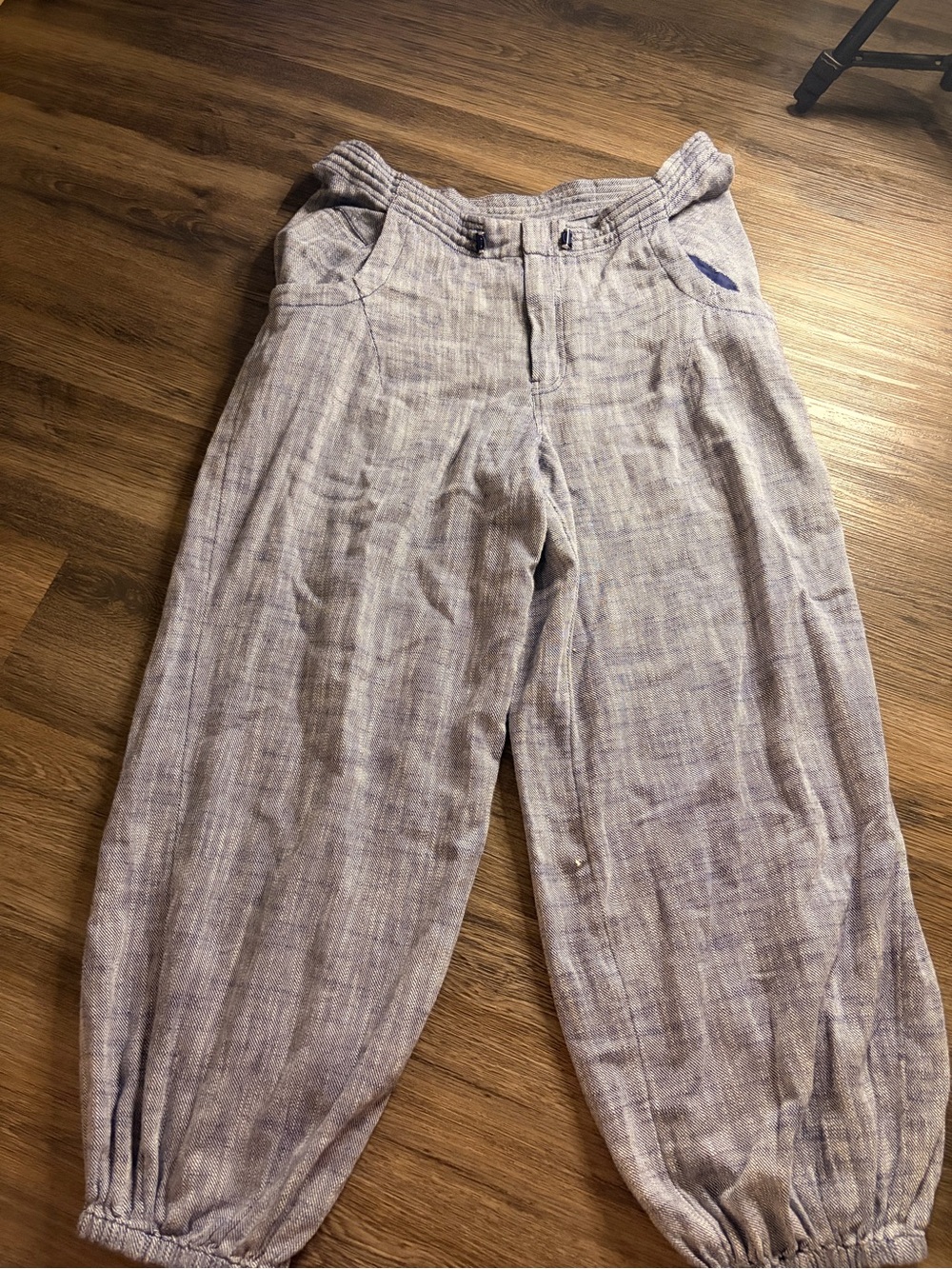 Anthropologie Wide-Leg Drawstring Hem Pants in Heathered Gray - Picture 6 of 13
